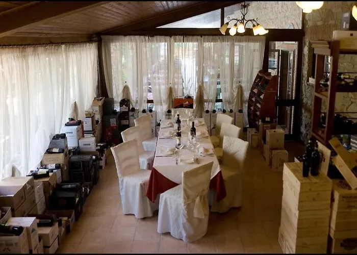 Relais Belvedere מלון מונטה קטיני ואל די צ'צ'ינה